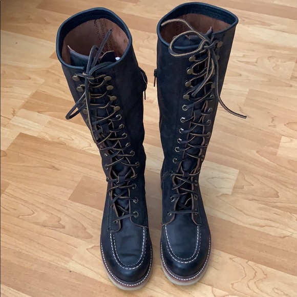 Frye Shoes - Authentic Frye Dakota Wedge Lace Up Boots